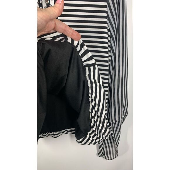 Alfani Women's Batwing Sheer Sleeves Blouson Top Black And White Size P/L - Picture 8 of 8